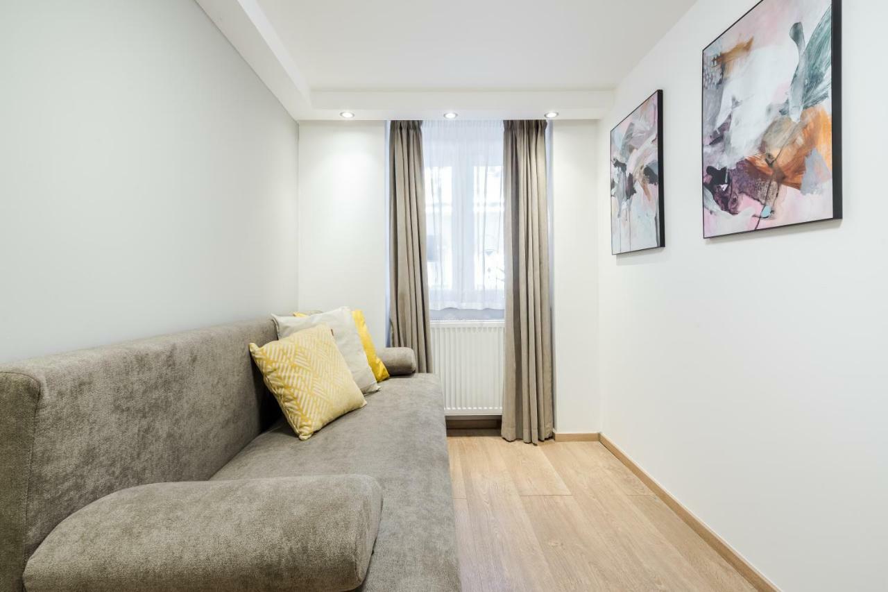 Bpr Luxurious & Stylish Duplex Home บูดาเปสต์ ภายนอก รูปภาพ