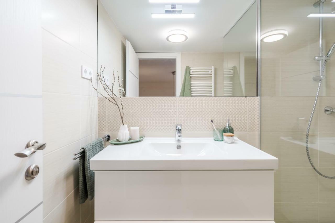 Bpr Luxurious & Stylish Duplex Home บูดาเปสต์ ภายนอก รูปภาพ