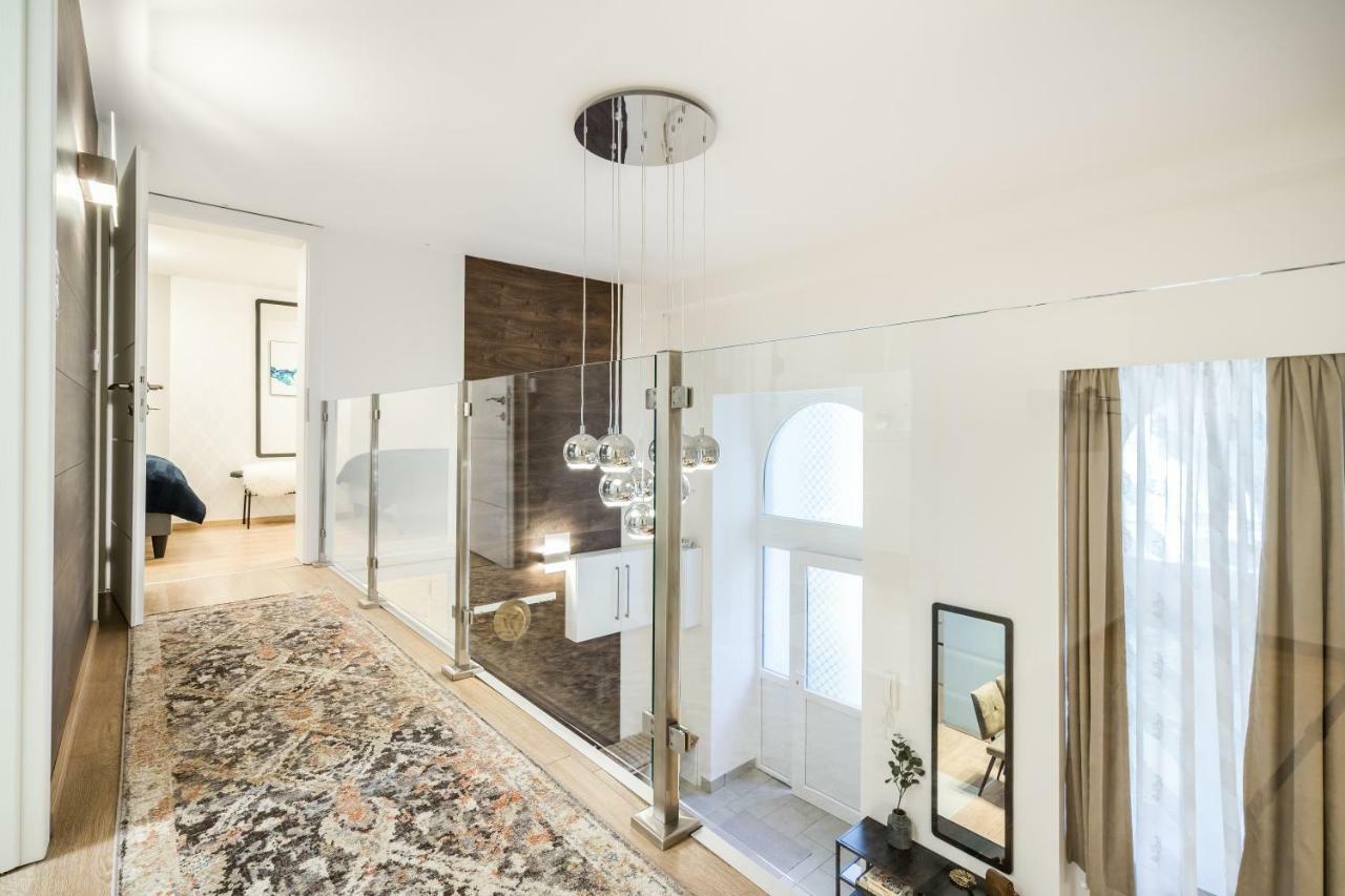 Bpr Luxurious & Stylish Duplex Home บูดาเปสต์ ภายนอก รูปภาพ