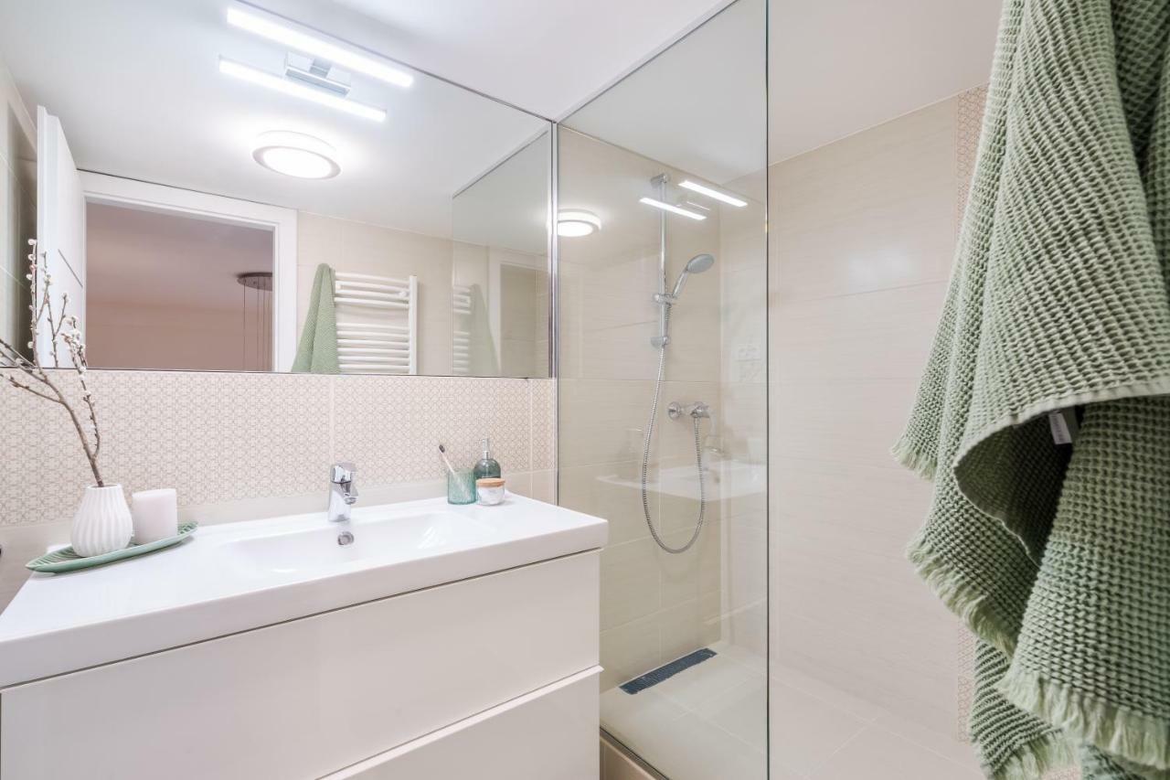 Bpr Luxurious & Stylish Duplex Home บูดาเปสต์ ภายนอก รูปภาพ